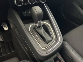 Clio E-Tech full hybrid 145 ch GSR2 2025 occasion 56000 Vannes