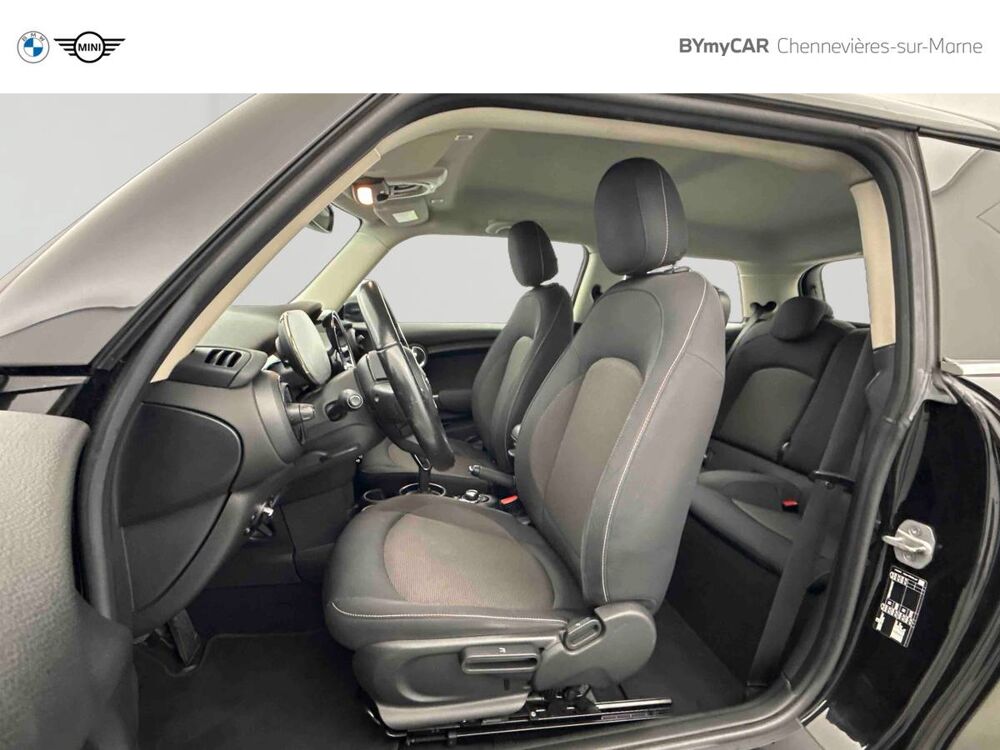 Cooper Hatch 3 Portes One 102 ch DKG7 2022 occasion 94430 Chennevi&egrave;res-sur-Marne