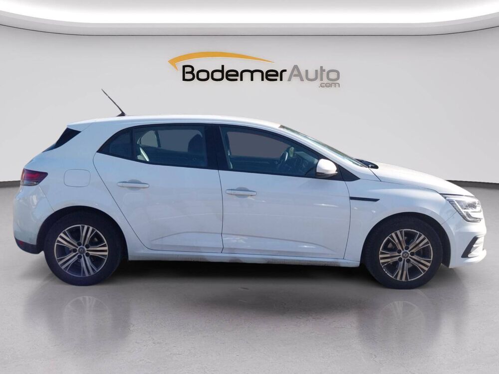 M&eacute;gane Megane IV Berline Blue dCi 115 2022 occasion 22600 Loud&eacute;ac
