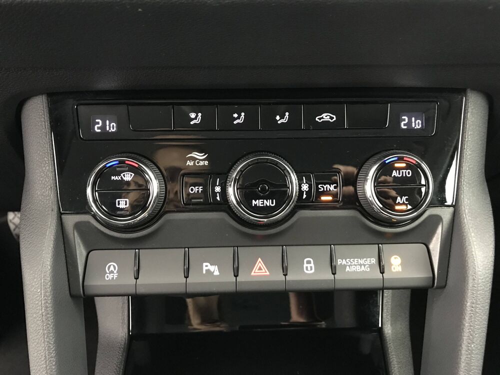 Karoq 1.5 TSI Evo 2 150 ch ACT DSG7 2025 occasion 25000 Besan&ccedil;on