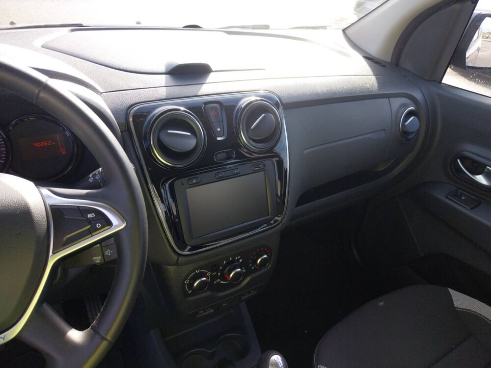 Lodgy TCe 130 FAP 5 places 2021 occasion 56400 Auray