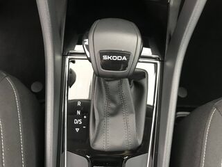 Karoq 1.5 TSI Evo 2 150 ch ACT DSG7 2025 occasion 25000 Besan&ccedil;on