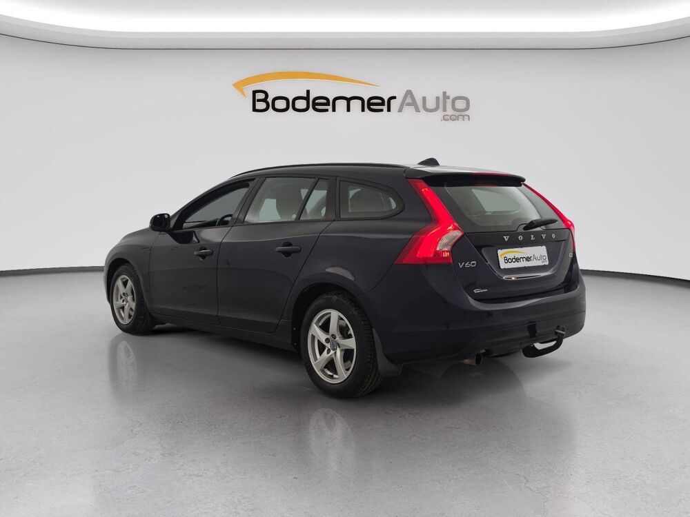 V60 D2 120 ch Stop&Start Geartronic 6 2017 occasion 61100 Flers