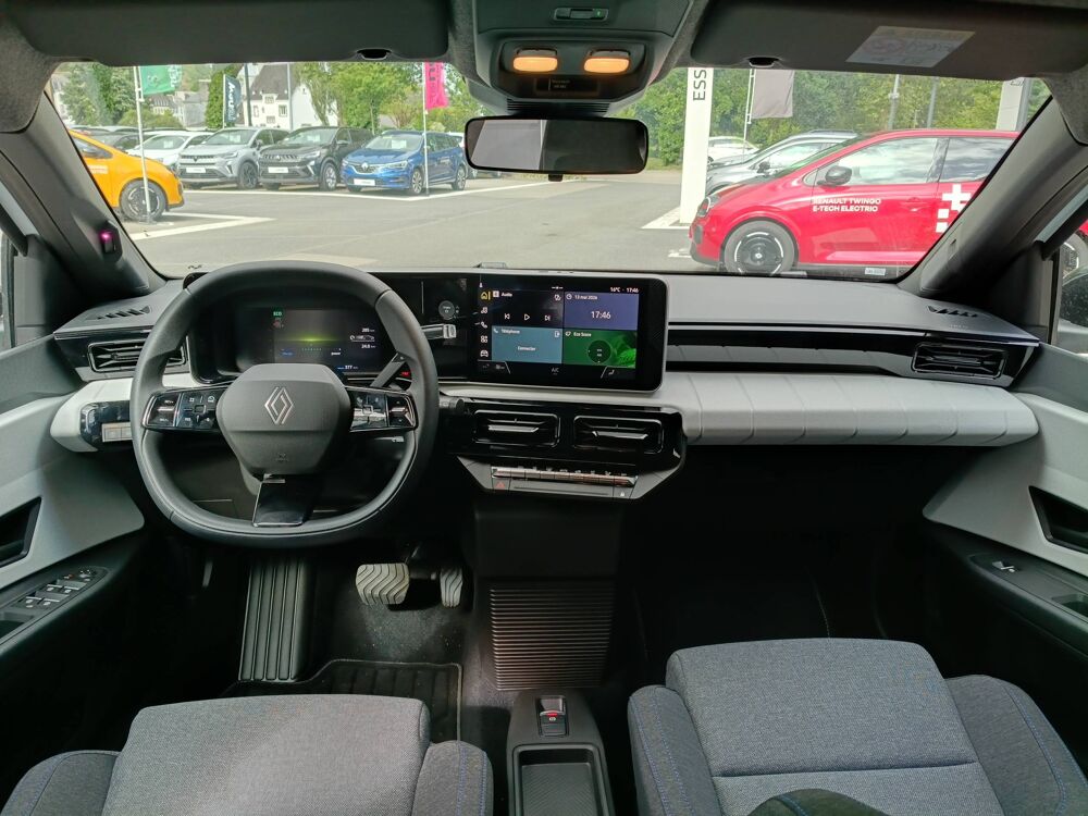 R5 Renault 5 E-Tech Electrique 150 ch autonomie confort 2026 occasion 29150 Ch&acirc;teaulin