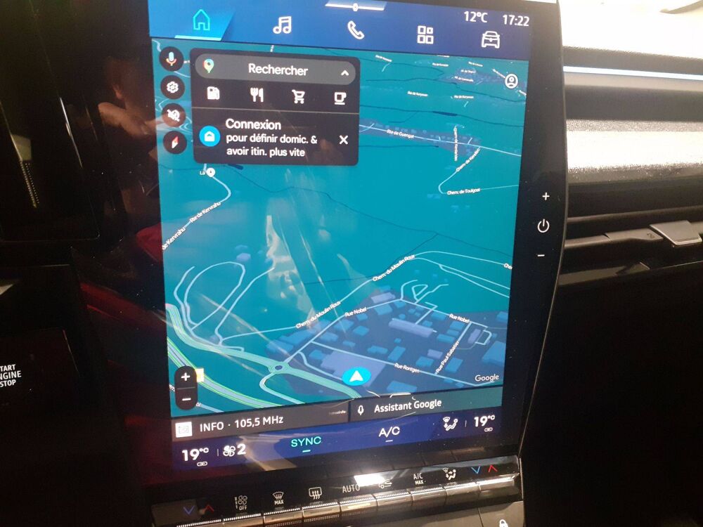 Espace full hybrid E-Tech 200 ch 5pl 2025 occasion 29000 Quimper