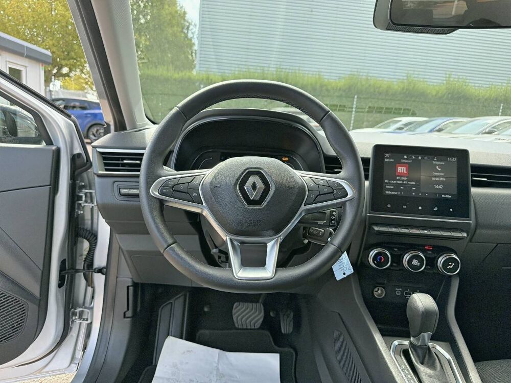 Clio E-Tech full hybrid 145 2023 occasion 14200 H&eacute;rouville-Saint-Clair