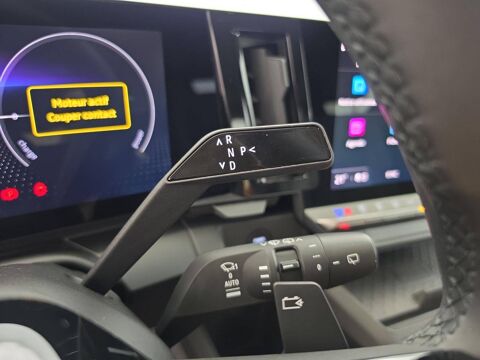 M&eacute;gane Megane E-Tech EV40 130ch standard charge 2022 occasion 61000 Alen&ccedil;on