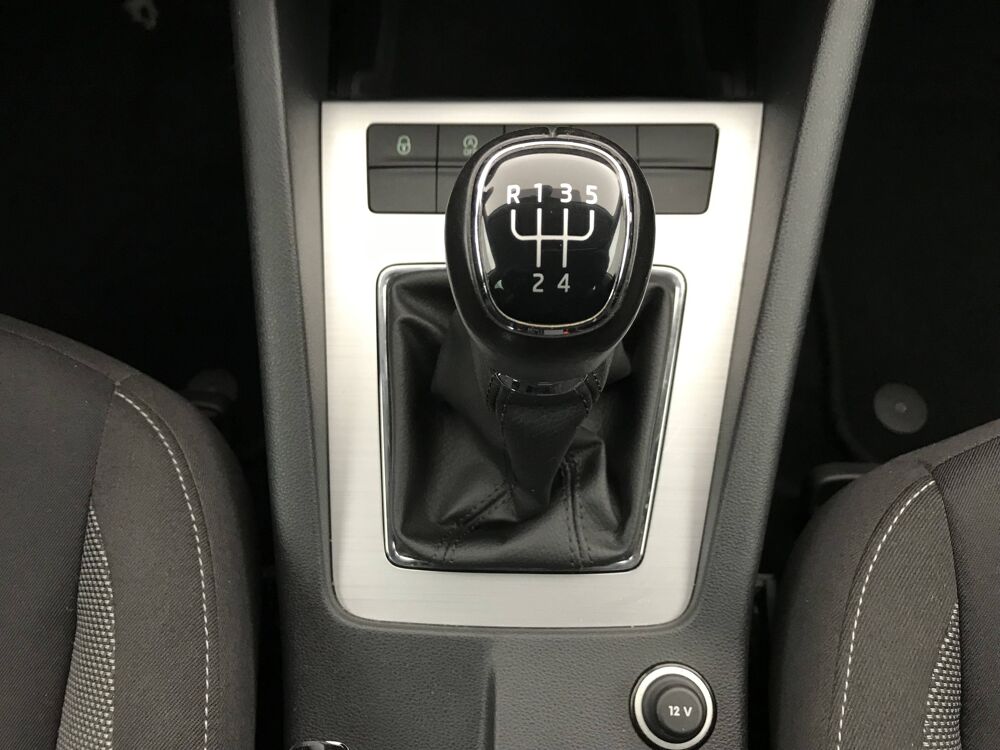 Octavia Combi 1.6 TDI 116 ch SCR FAP 2018 occasion 25000 Besan&ccedil;on