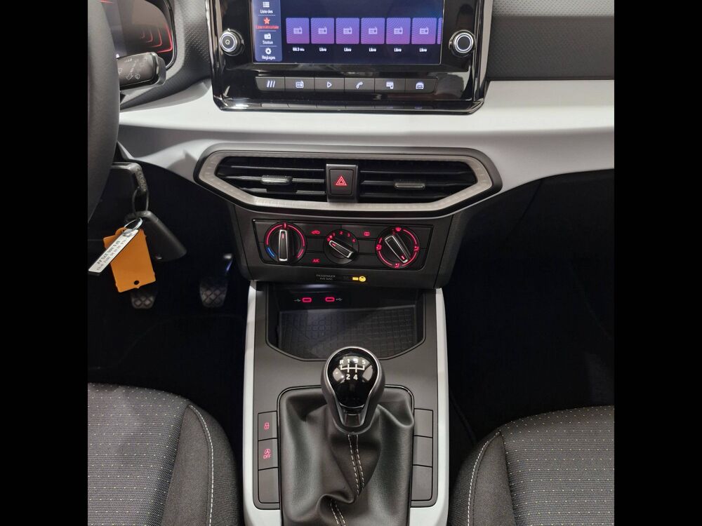 Arona 1.0 TSI 95 ch Start/Stop BVM5 2025 occasion 25000 Besan&ccedil;on