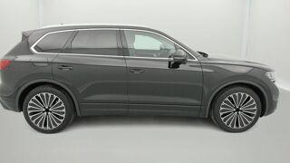 Touareg 3.0 V6 eHybrid 381ch Tiptronic 8 4Motion 2024 occasion 25000 Besan&ccedil;on