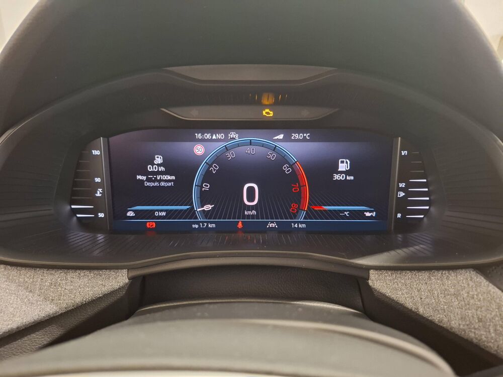 Kamiq 1.0 TSI Evo 2 95 ch BVM5 2026 occasion 25000 Besan&ccedil;on