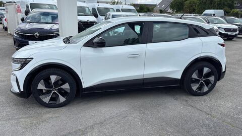 M&eacute;gane Megane E-Tech EV60 220 ch super charge 2023 occasion 56000 Vannes