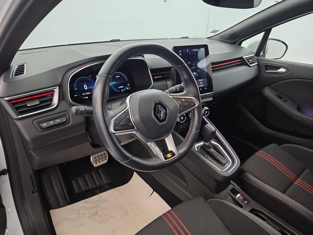 Clio E-Tech 140 - 21N 2022 occasion 29600 Morlaix