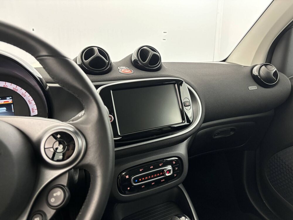 ForTwo Fortwo Coup&eacute; 82 ch 2022 occasion 56400 Auray