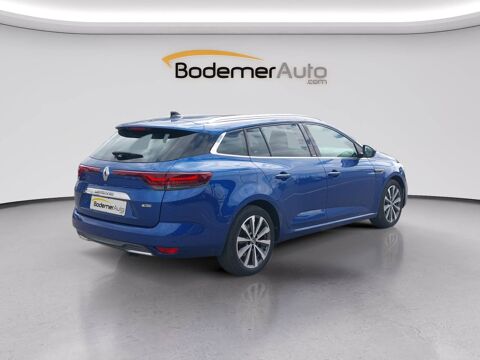 M&eacute;gane IV Estate E-TECH Plug-In Hybride 160 2021 occasion 56000 Vannes