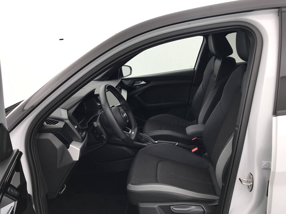 A1 Sportback 30 TFSI 116 ch S tronic 7 2025 occasion 25000 Besan&ccedil;on