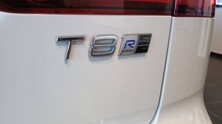 V60 T8 Twin Engine 303 ch + 87 ch Geartronic 8 2020 occasion 35760 Saint-Gr&eacute;goire