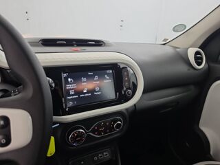 Twingo III E-Tech 2023 occasion 14200 H&eacute;rouville-Saint-Clair