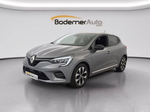 Annonce voiture Renault Clio 15290 €