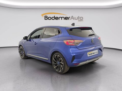 Clio E-Tech full hybrid 145 2024 occasion 22200 Guingamp
