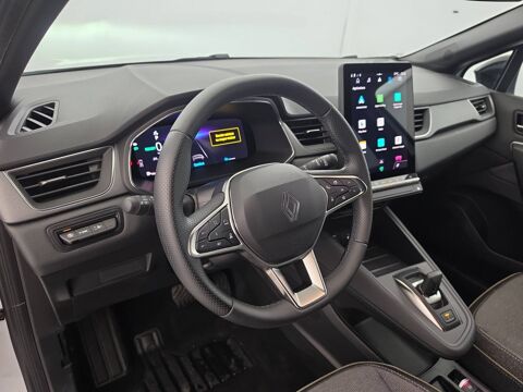 Captur E-Tech full hybrid 160 ch 2026 occasion 56000 Vannes