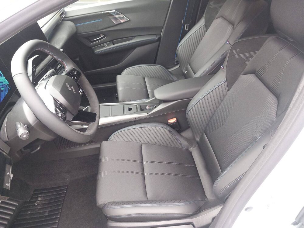 Clio E-Tech full hybrid 160 ch 2026 occasion 29150 Ch&acirc;teaulin