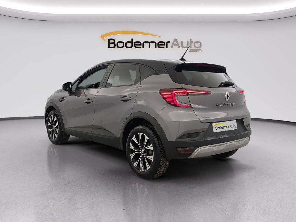Captur TCe 90 2022 occasion 29000 Quimper