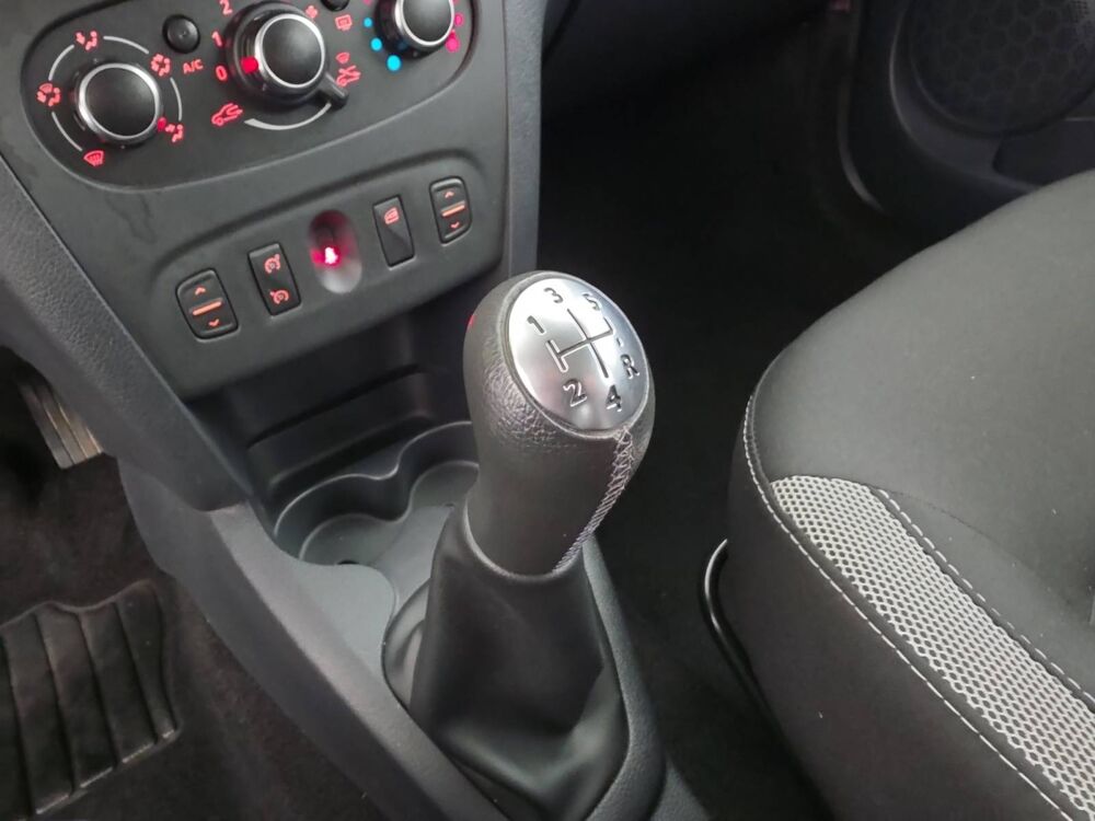 Sandero TCe 90 2018 occasion 56800 Plo&euml;rmel