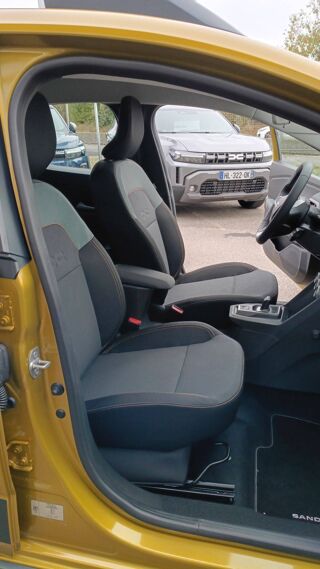 Sandero Hybrid 155 2026 occasion 29000 Quimper