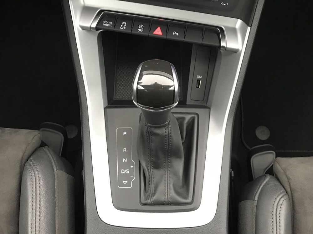 Q3 35 TDI 150 ch S tronic 7 2019 occasion 25000 Besan&ccedil;on