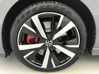 Golf 1.5 eHybrid 272 DSG6 2025 occasion 25000 Besan&ccedil;on