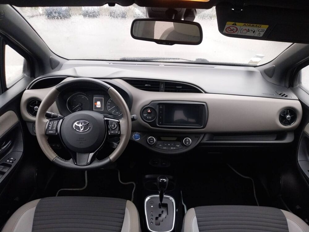 Yaris Hybride Pro 100h 2019 occasion 29150 Ch&acirc;teaulin