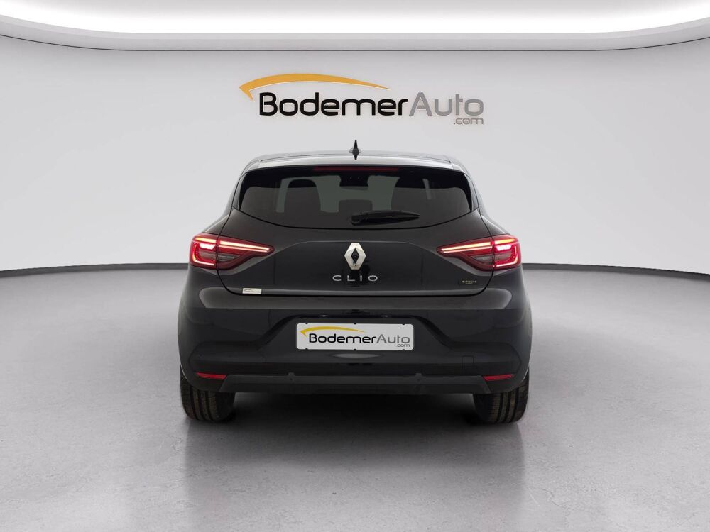 Clio E-Tech full hybrid 145 2023 occasion 29000 Quimper