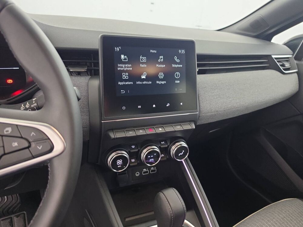 Clio E-Tech full hybrid 145 2023 occasion 29900 Concarneau