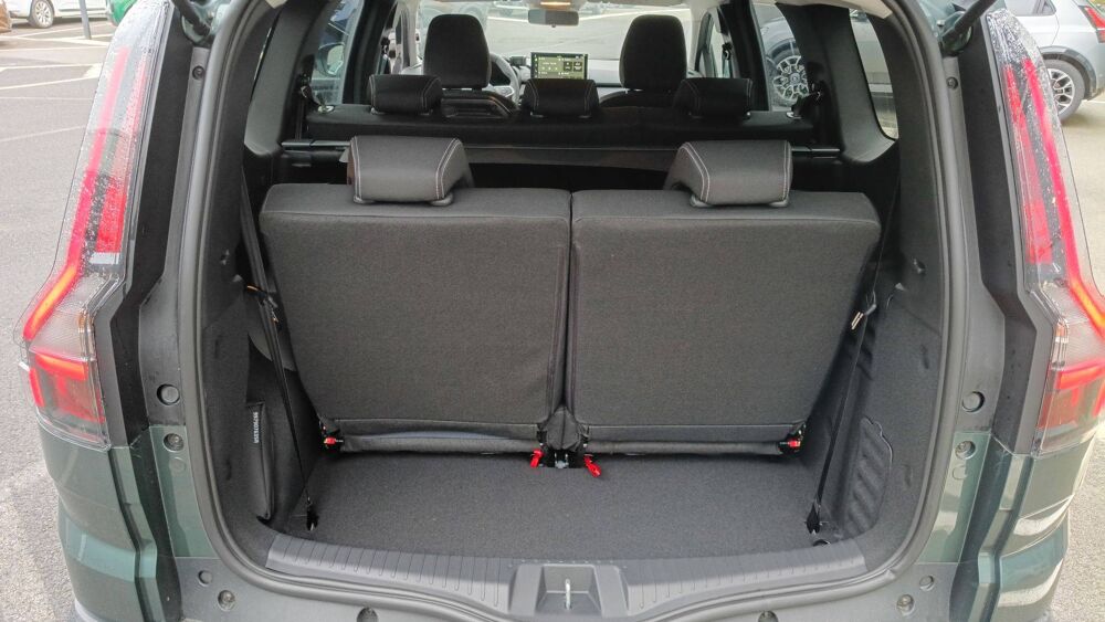 Jogger Hybrid 155 7 pl 2026 occasion 29150 Ch&acirc;teaulin