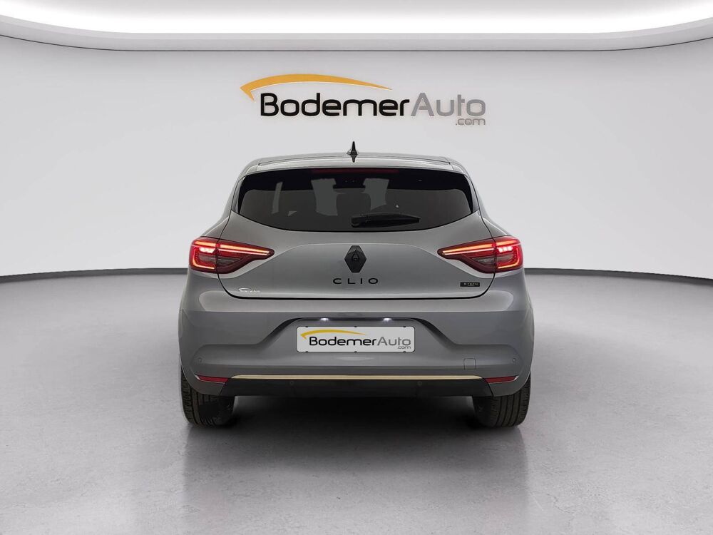 Clio E-Tech full hybrid 145 2023 occasion 29000 Quimper