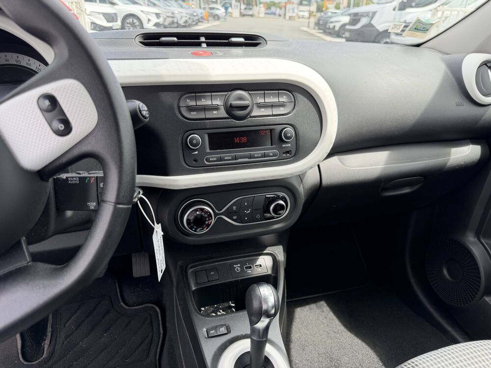 Twingo III E-Tech 2022 occasion 22200 Guingamp