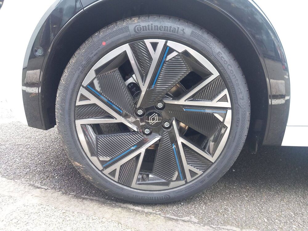 Clio E-Tech full hybrid 160 ch 2026 occasion 29150 Ch&acirc;teaulin