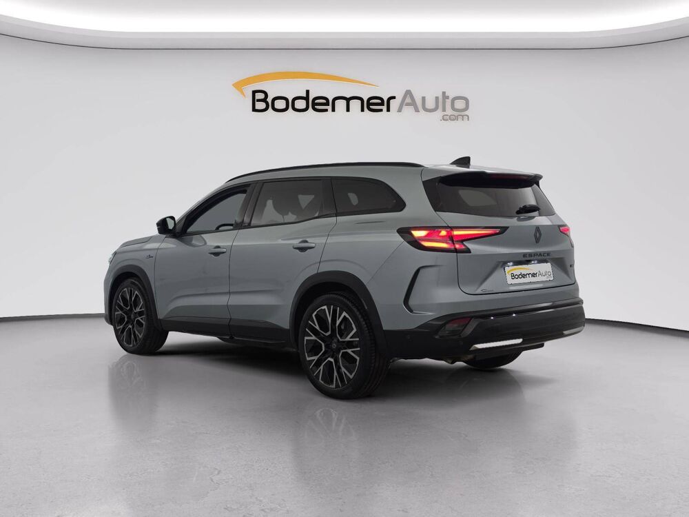 Espace full hybrid E-Tech 200 ch 7pl 2026 occasion 29000 Quimper