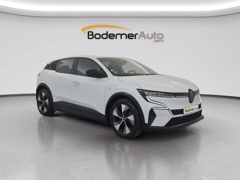 M&eacute;gane Megane E-Tech EV40 130ch standard charge 2022 occasion 56800 Plo&euml;rmel