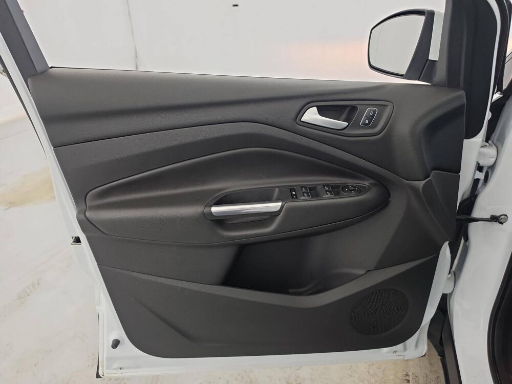 Kuga 1.5 EcoBoost 120 S&S 4x2 2017 occasion 29600 Morlaix