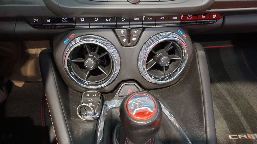 Camaro Cabriolet V8 6.2 453ch 2017 occasion 35760 Saint-Gr&eacute;goire