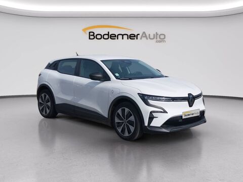 M&eacute;gane Megane E-Tech EV60 130ch super charge 2023 occasion 22600 Loud&eacute;ac