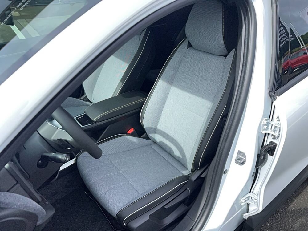 Sc&eacute;nic Scenic E-Tech &eacute;lectrique 220 ch grande autonomie 2026 occasion 22200 Guingamp