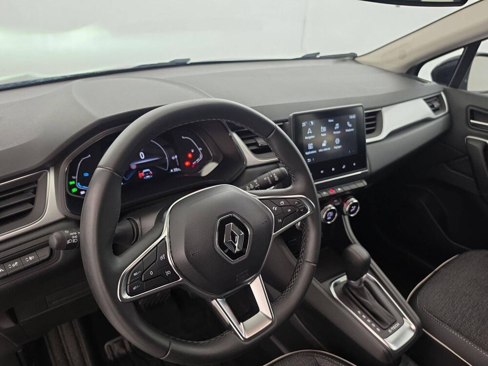 Captur E-Tech full hybrid 145 2023 occasion 29900 Concarneau
