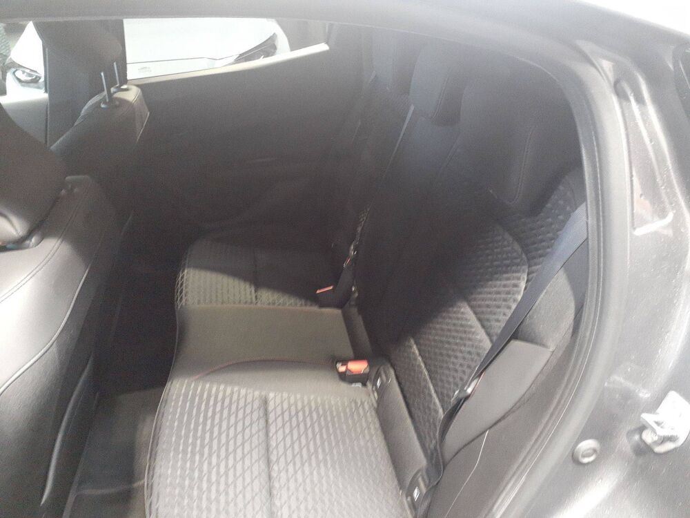 Clio E-Tech full hybrid 160 ch 2026 occasion 29000 Quimper