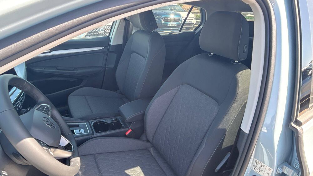 Golf 1.5 eTSI EVO2 116 DSG7 2026 occasion 13300 Salon-de-Provence