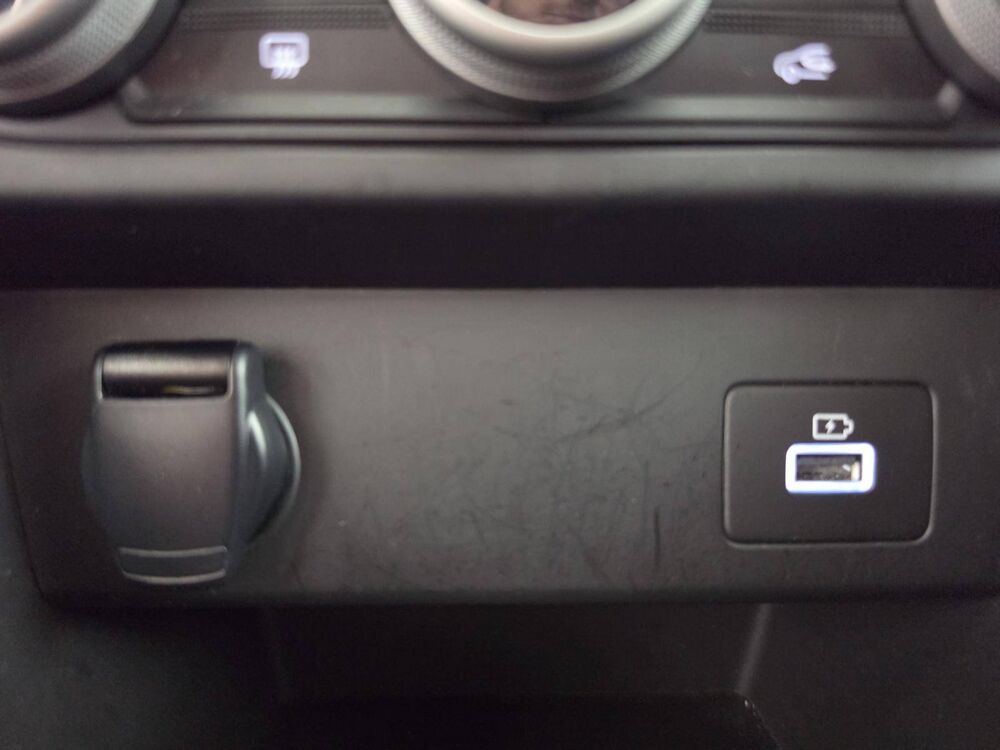 Jogger Hybrid 140 5 places 2023 occasion 56850 Caudan