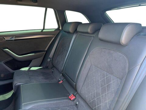 Superb Combi 2.0 TDI 150 SCR DSG7 2023 occasion 13300 Salon-de-Provence