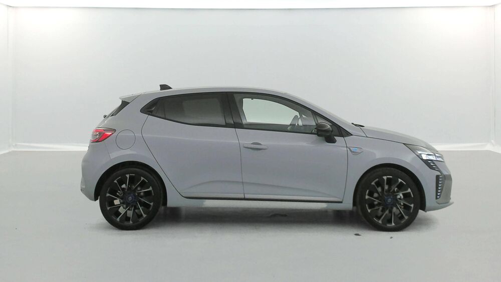 Clio E-Tech full hybrid 145 ch GSR2 2025 occasion 56000 Vannes
